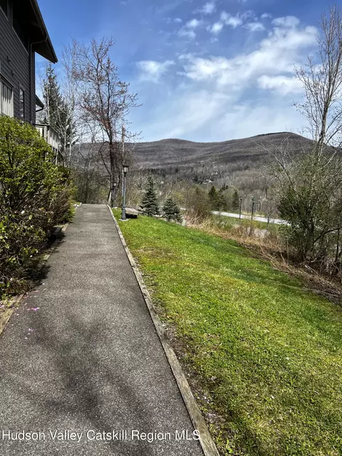 Exterior - 32 Highlands Dr #I-6, Hunter, NY 12442 photo 3 of 5
