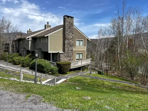 32 Highlands Dr #I-6, Hunter, NY 12442
