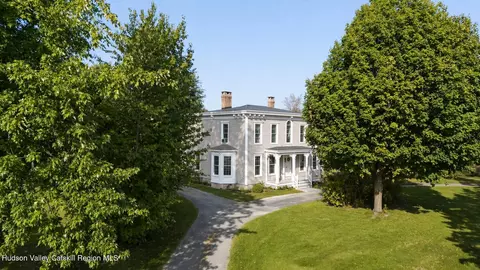 263 Maple Ln, Valatie, NY 12184