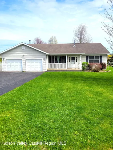 188 Country Estates Rd, Greenville, NY 12083
