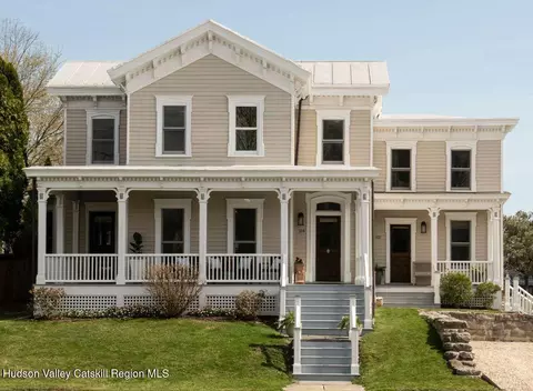 102-104 N 5th St, Hudson, NY 12534