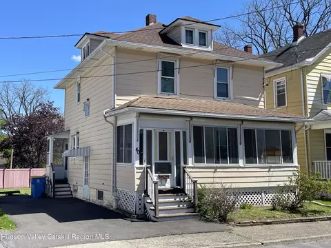 40 Jarrold St, Kingston, NY 12401