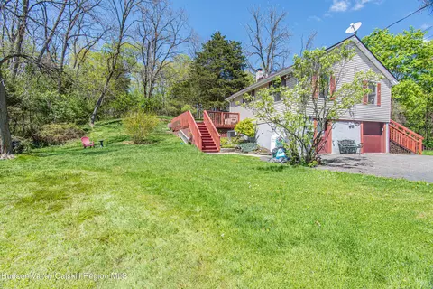 196 Glen St, Kingston, NY 12401