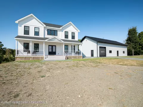 282 A Ridge Rd, Stuyvesant, NY 12173