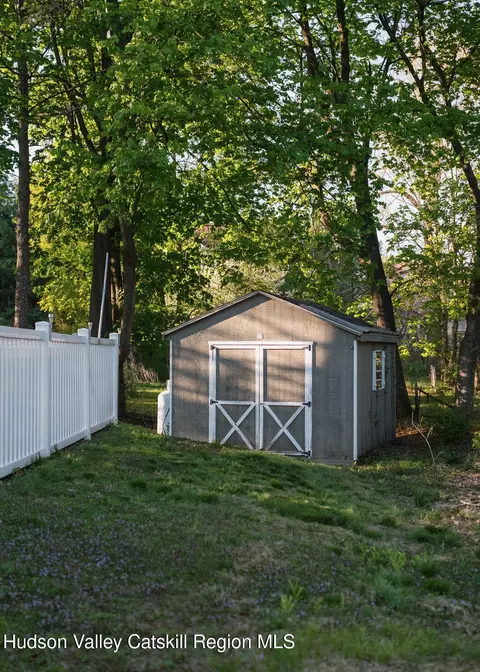 Exterior - 10 Cambridge Dr, Red Hook, NY 12571 photo 3 of 6
