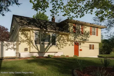 Exterior - 10 Cambridge Dr, Red Hook, NY 12571 photo 6 of 6