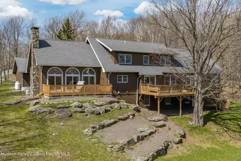 78 Buckskin Loop, Windham, NY 12496