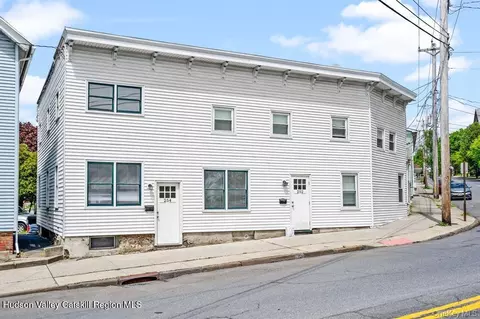 252-254 Partition St, Saugerties, NY 12477