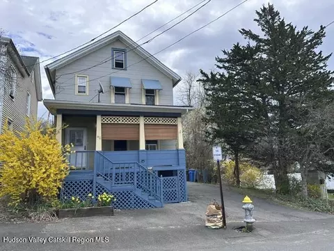 40 2nd Ave, Kingston, NY 12401