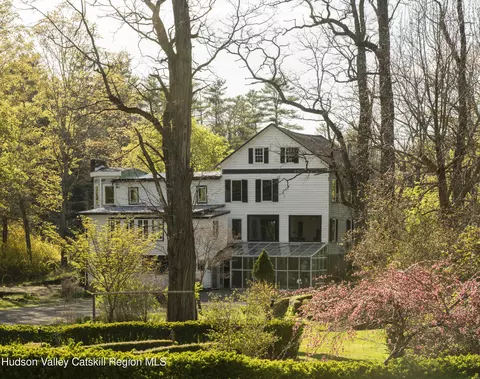 1624 High Falls Rd, Catskill, NY 12414