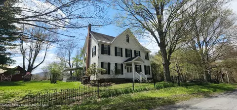 293 Carl Rd, Jewett, NY 12444