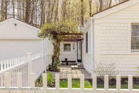 2318 County Route 9, East Chatham, NY 12060