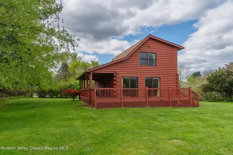 140 Stone Dock Rd, High Falls, NY 12440