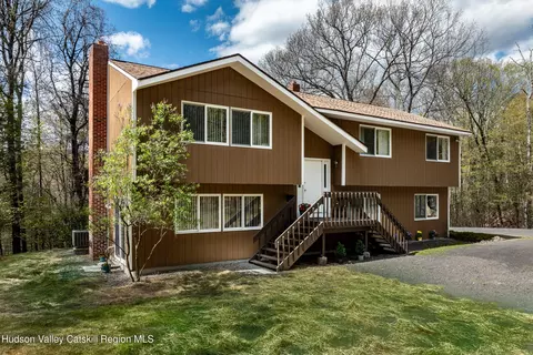 170 Macdaniel Rd, Shady, NY 12409