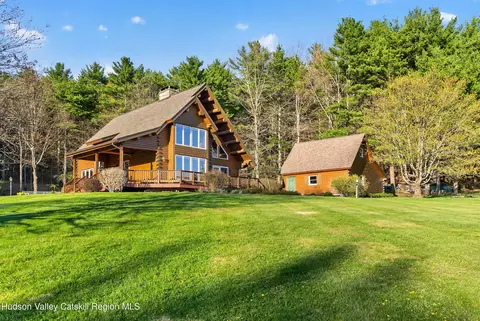 220 Stanton Rd, Coeymans Hollow, NY 12046