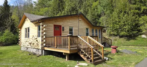 10398 Route 23-a, Hunter, NY 12442