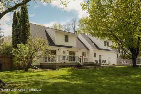 Exterior - 4 Echo Valley Rd, Red Hook, NY 12571 photo 4 of 11