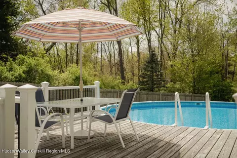Exterior - 4 Echo Valley Rd, Red Hook, NY 12571 photo 5 of 11
