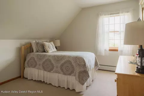Bedroom - 4 Echo Valley Rd, Red Hook, NY 12571 photo 4 of 4