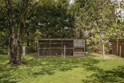 Exterior - 4 Echo Valley Rd, Red Hook, NY 12571 photo 10 of 11