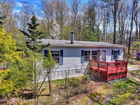 201 Edison Timmerman Rd, Cairo, NY 12413