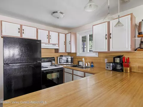 Kitchen - 49 Chase Dr, Hensonville, NY 12439 photo 4 of 6