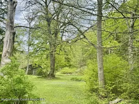 25 Wright Rd, Lanesville, NY 12450 photo 4