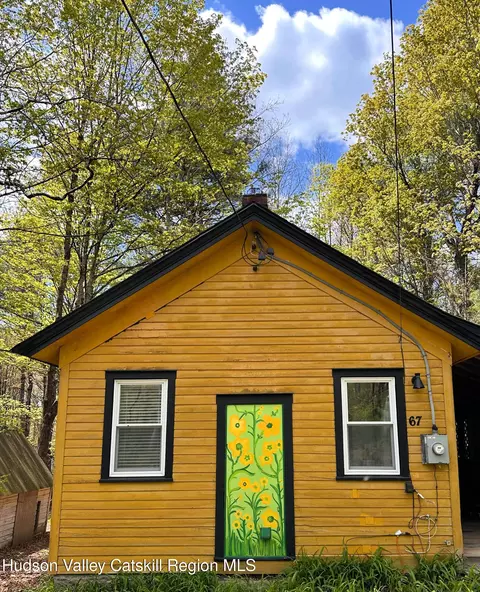 67 Katzman Rd, Ellenville, NY 12428