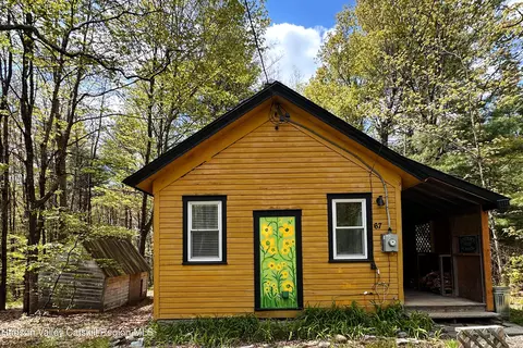 67 Katzman Rd, Ellenville, NY 12428