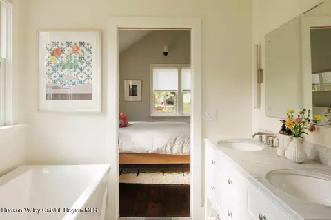 71 Starbarrack Rd, Red Hook, NY 12571 photo 13