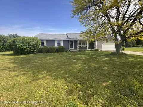 317 Mountain View Rd, Copake, NY 12516