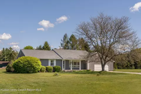 317 Mountain View Rd, Copake, NY 12516