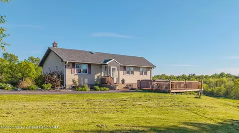 Exterior - 715 Embought Rd, Catskill, NY 12414 photo 1 of 3