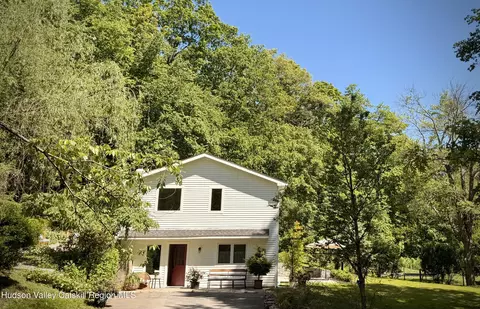 51 Taconic Creek Rd, Hillsdale, NY 12529