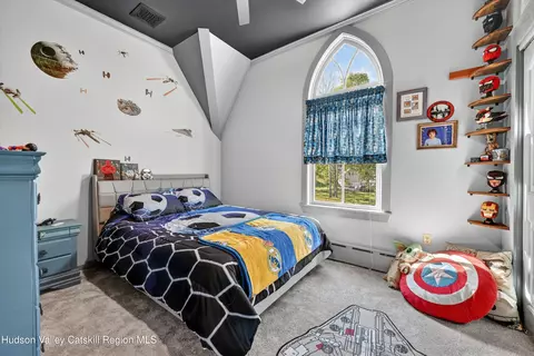 Bedroom - 34 Sycamore Dr, Wallkill, NY 12589 photo 6 of 7