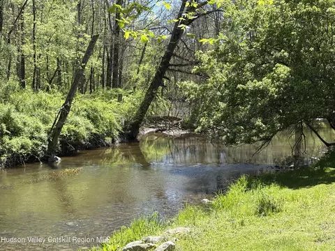 Other - 34 Sycamore Dr, Wallkill, NY 12589 photo 2 of 10
