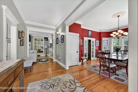 Entry Way - 34 Sycamore Dr, Wallkill, NY 12589 photo 1 of 4