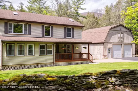 2013 County Road 3, Olivebridge, NY 12461
