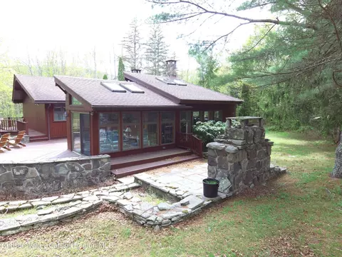 Exterior - 184 Cloos Rd, Hunter, NY 12442 photo 12 of 14
