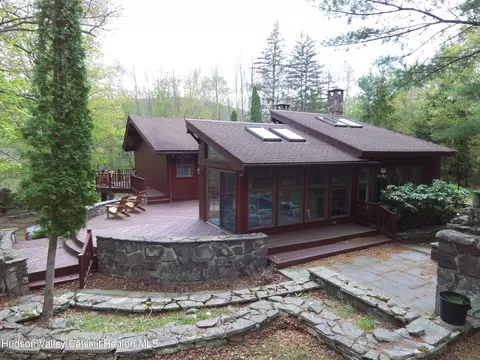 Exterior - 184 Cloos Rd, Hunter, NY 12442 photo 4 of 14