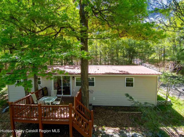 51 Enchanted Valley Rd, East Durham, NY 12423