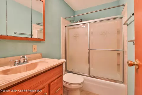 Bath - 33 Scribner Hollow Rd #E4, Hunter, NY 12442 photo 2 of 3