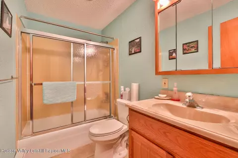 Bath - 33 Scribner Hollow Rd #E4, Hunter, NY 12442 photo 3 of 3