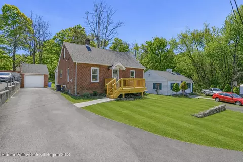 22 Navara St, Kingston, NY 12401