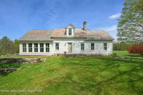 159 Riders Mills Rd, Old Chatham, NY 12136