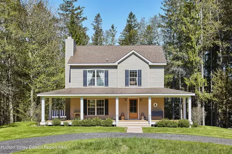 26 Elko Lake Dr, Parksville, NY 12768