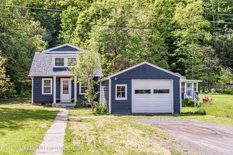 148 Esopus Creek Rd, Saugerties, NY 12477