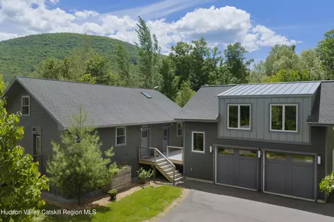 4599 New York 212, Willow, NY 12495