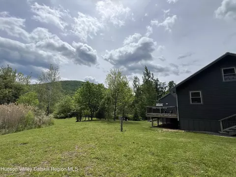 4599 New York 212, Willow, NY 12495