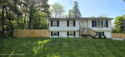 324 1st Ave, Kingston, NY 12401